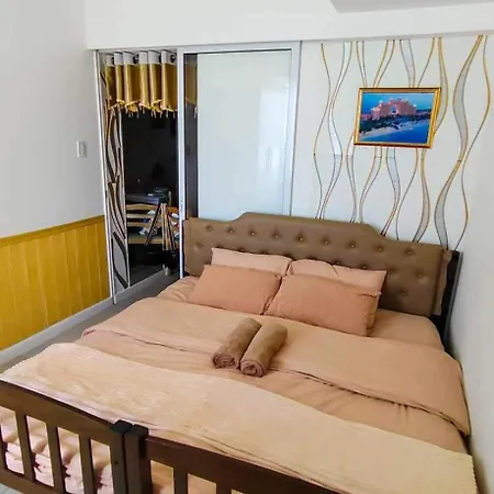 Azure Staycation By Dubai Cabin